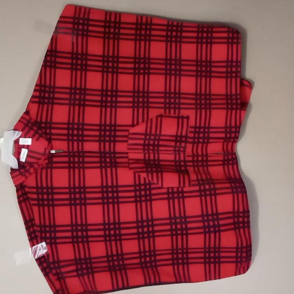 Le Moda Jackets & Blazers - Le Moda Red/Black Plaid Full Zip, Hooded, Double Pocket, Poncho One Size